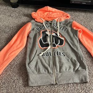 Broad street bullies zip up
